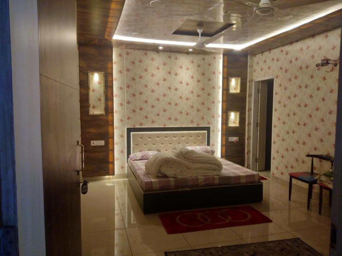 Hotel 7 Deep 루드히아나 외부 사진